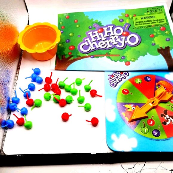 Hi Ho Cherry-O Board Game Replacement Parts 27 Fruit Pieces + Spinner + Basket - Picture 1 of 4